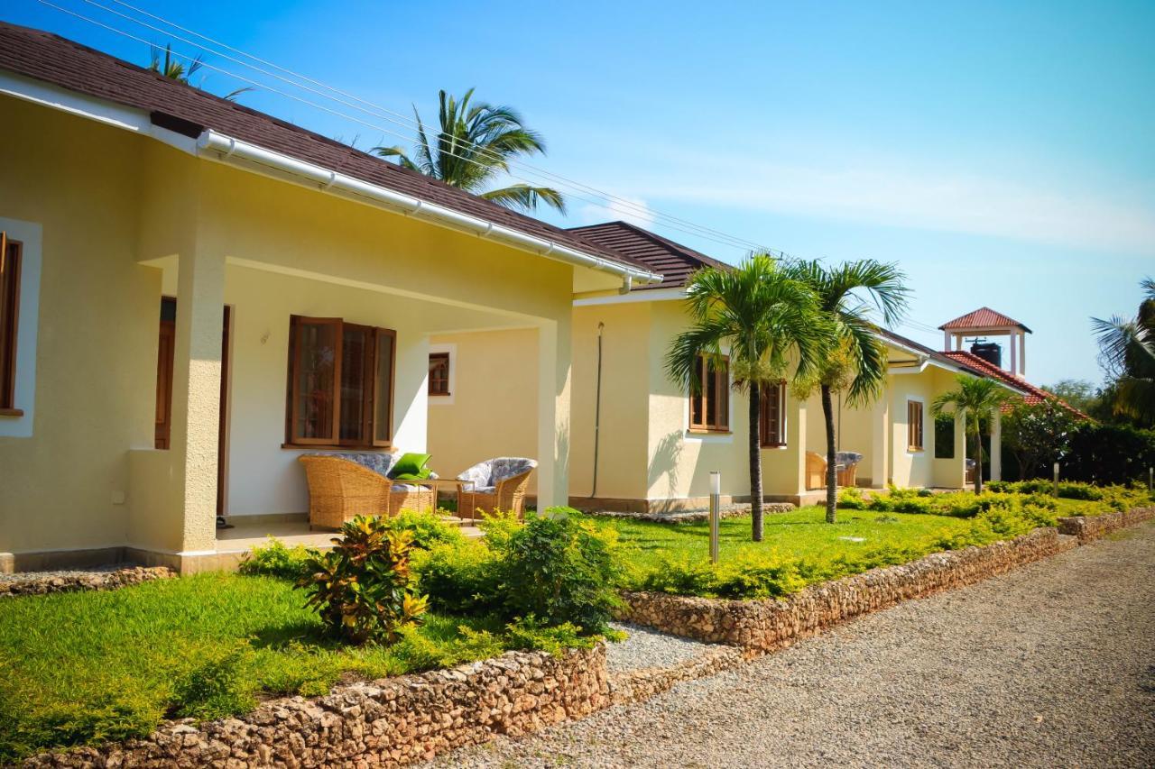 V-Szameitat Homes Диани-Бич Экстерьер фото